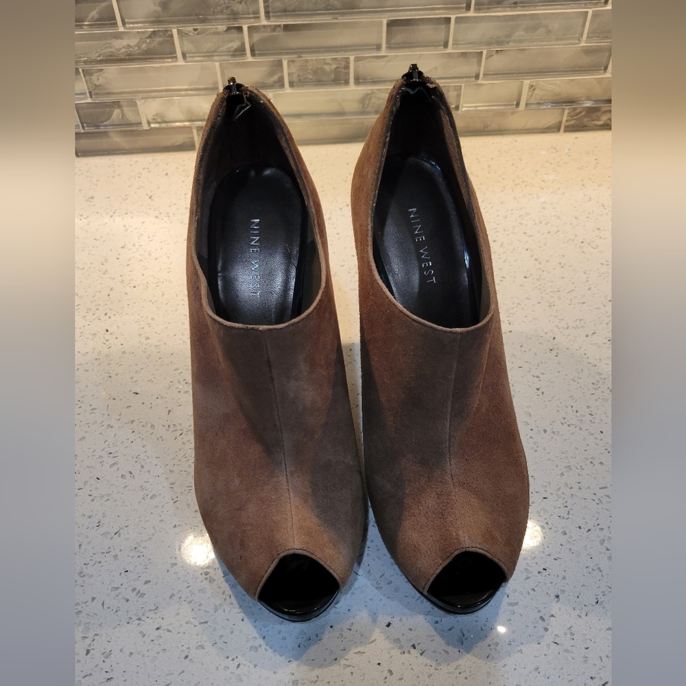 Nine West Suede Peep toe heels - Sz 8